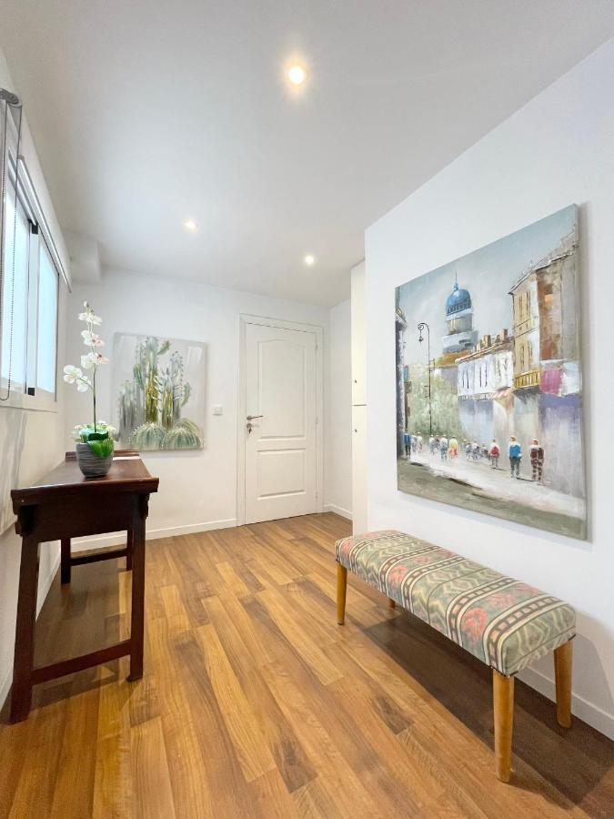Apartamentos Sevilla Valencia Bagian luar foto